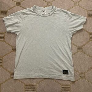 Nike Life Short Sleeve Tee